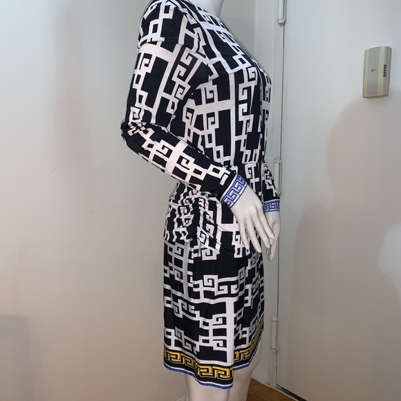 Geometric sheath dress - Picture 4 of 8